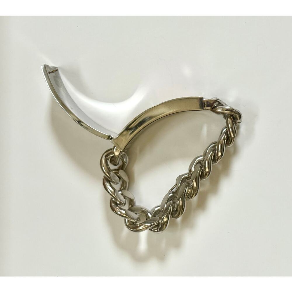 Dior Silver Chain Bracelet with Hidden Lipstick – Rare Collector’s Piece - Picture 2 of 5